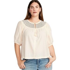 Old Navy Puff-Sleeve Tie-Front Embroidered Swing Top in Ivory